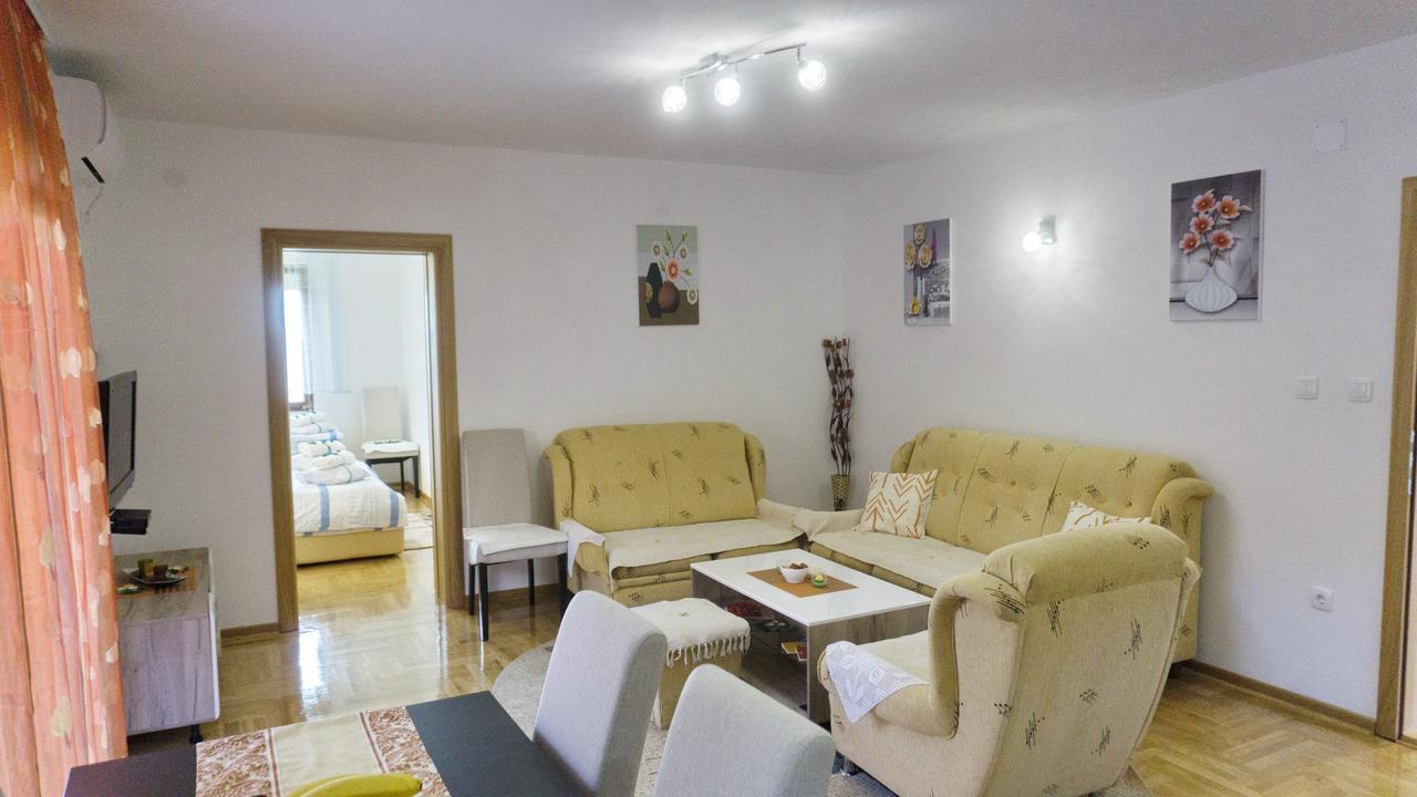 Apartman Spirto Требинье Экстерьер фото
