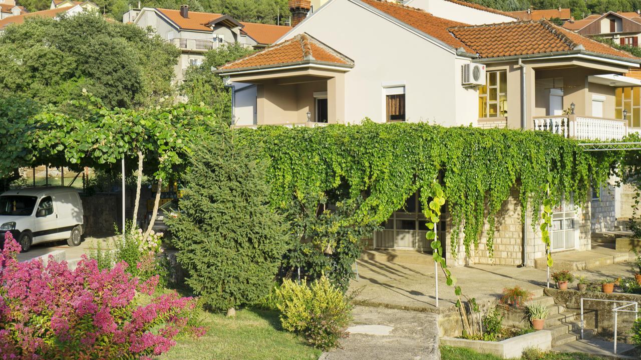 Apartman Spirto Требинье Экстерьер фото