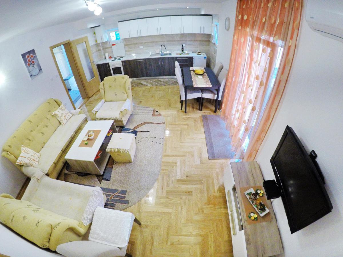 Apartman Spirto Требинье Экстерьер фото
