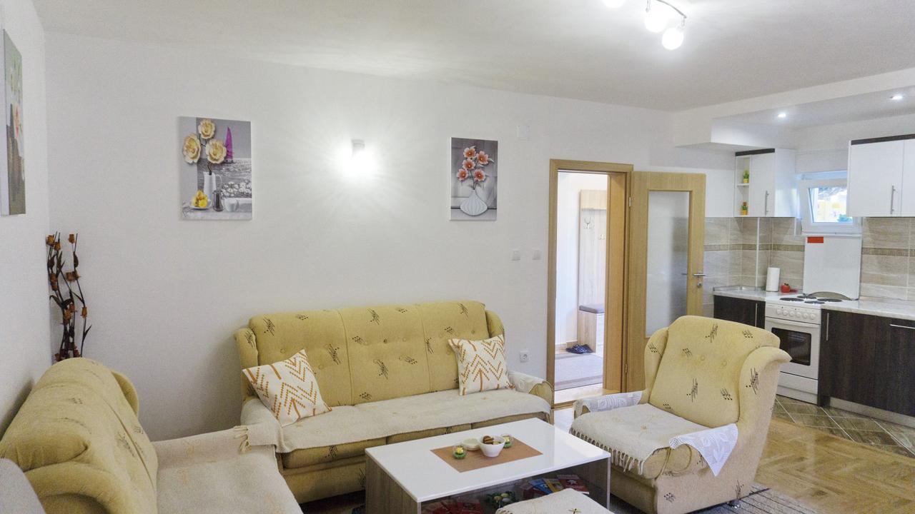 Apartman Spirto Требинье Экстерьер фото