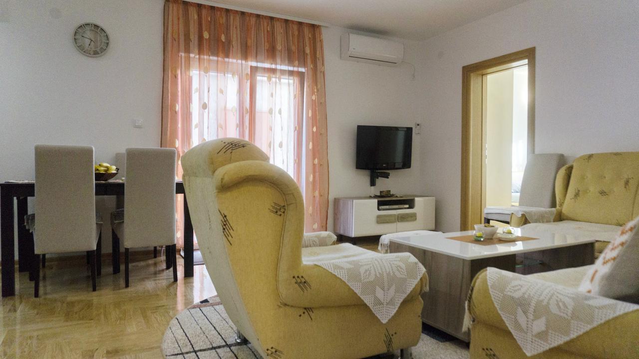 Apartman Spirto Требинье Экстерьер фото