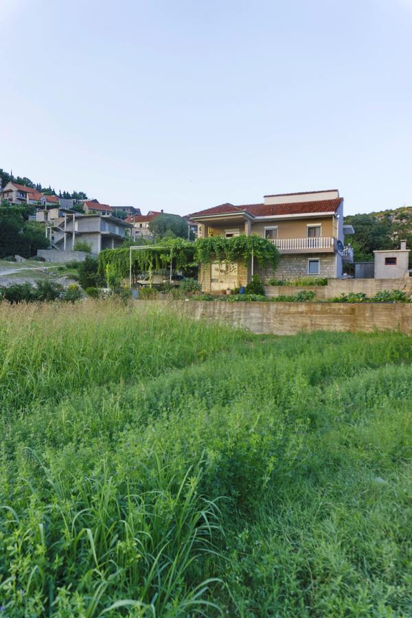 Apartman Spirto Требинье Экстерьер фото