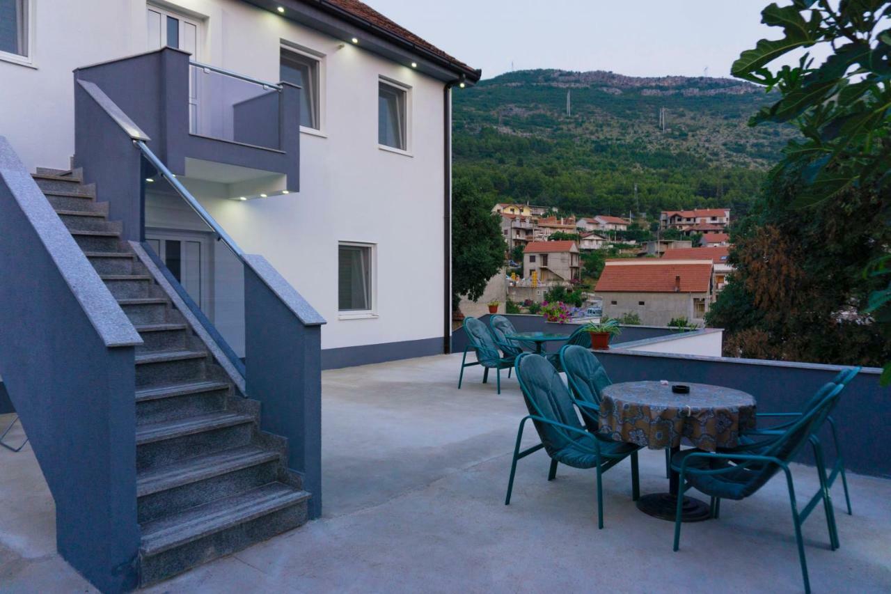 Apartman Spirto Требинье Экстерьер фото